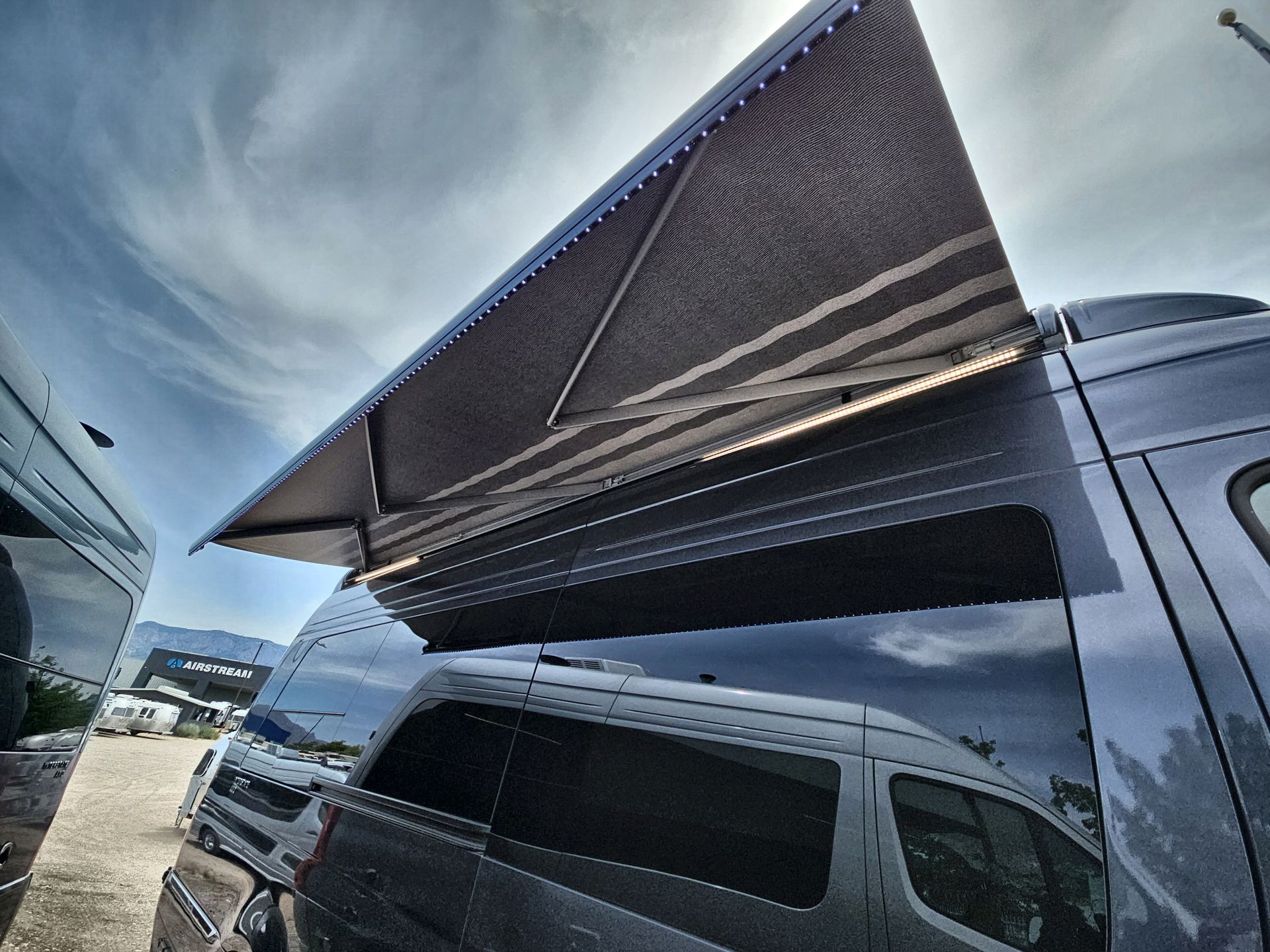 2025 Airstream 24GL Base