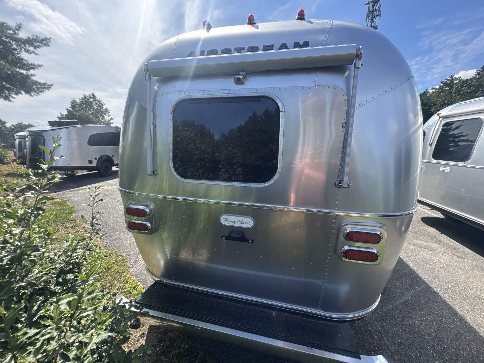 2026 Airstream 23FBT Base