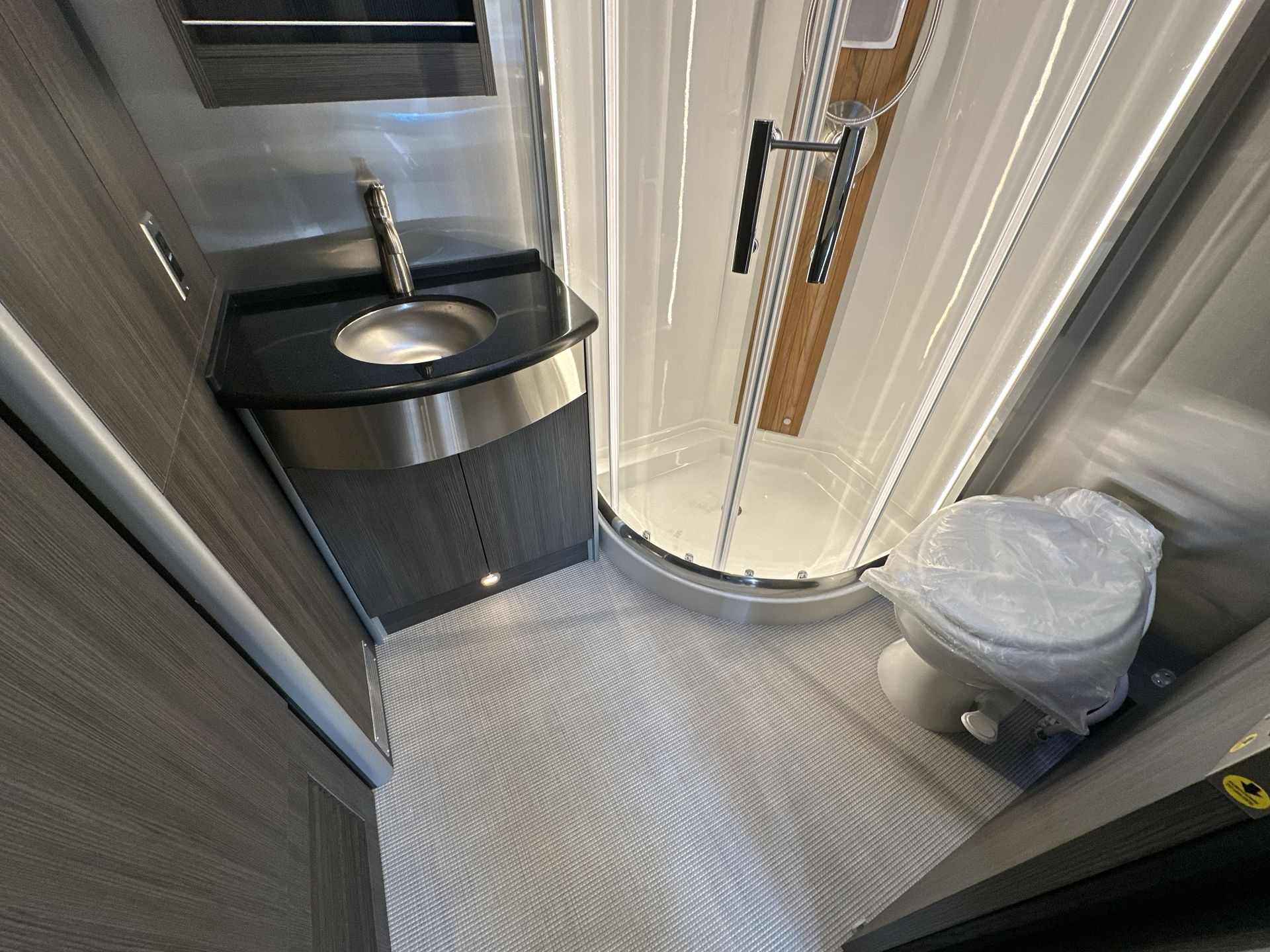 2026 Airstream Murphy Suite Base