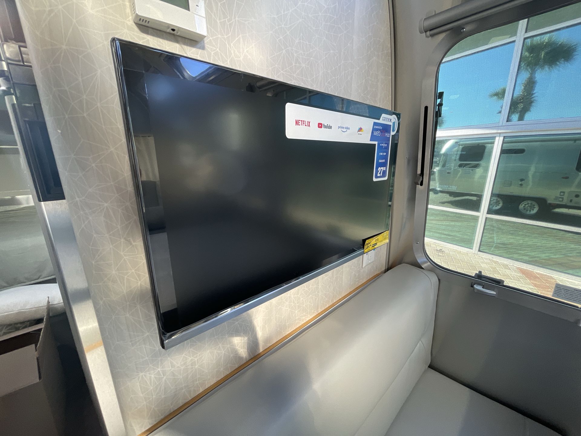 2026 Airstream 30RBQ Base