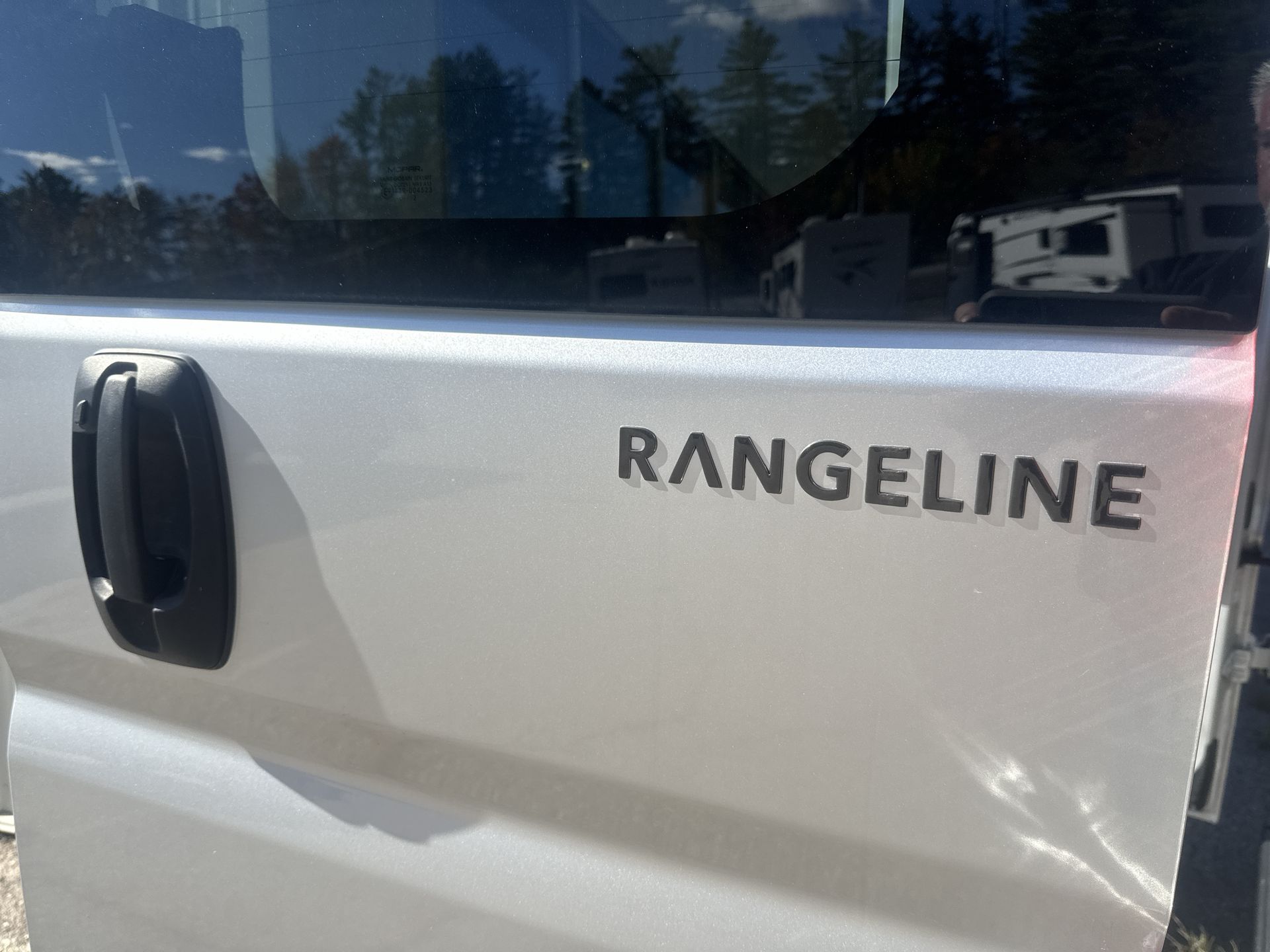 2026 Airstream Rangeline Base