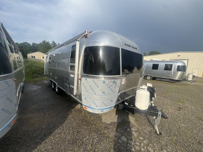 2025 Airstream 25FBT Base