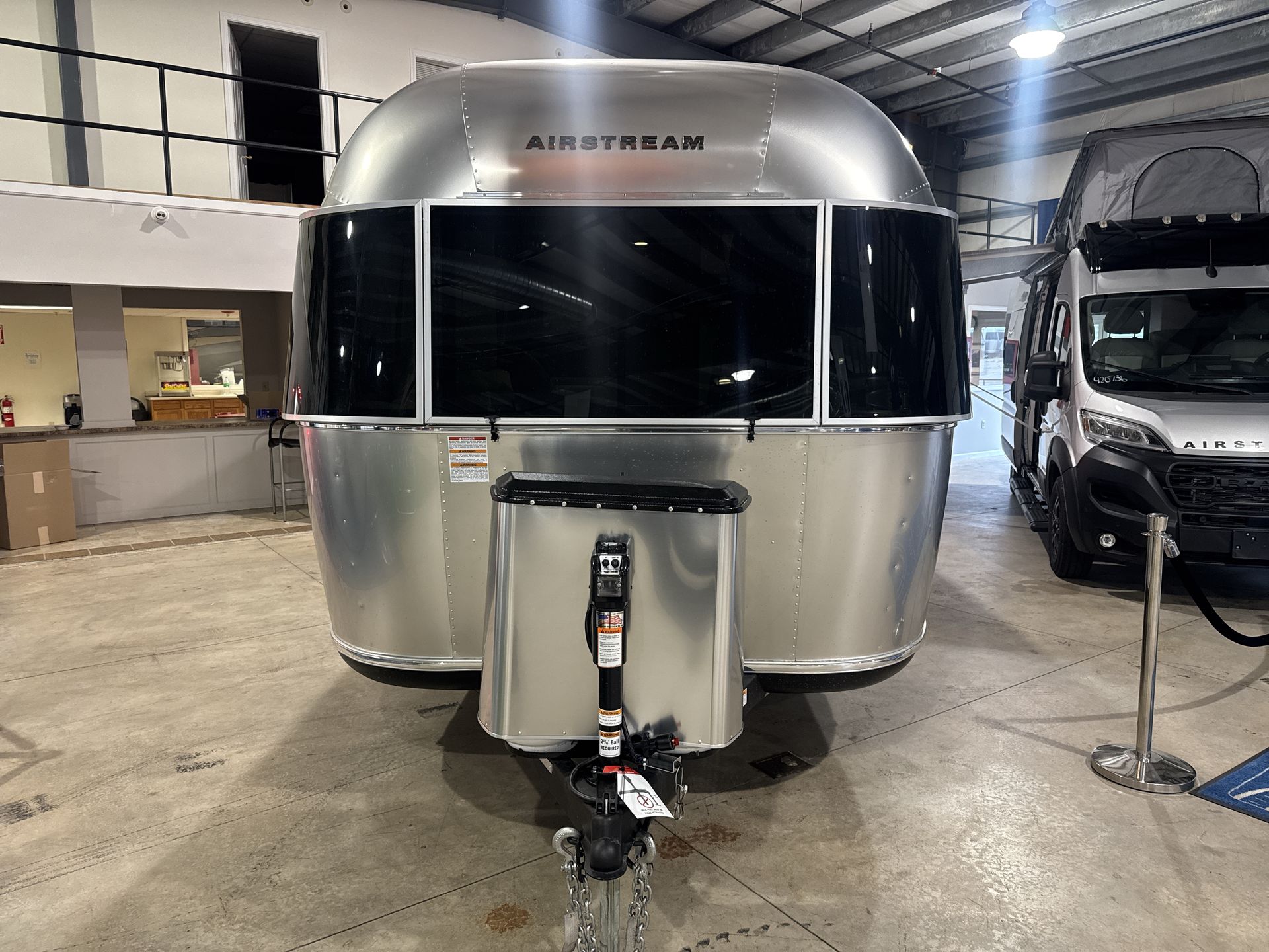 2026 Airstream 22FB Base