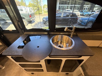 2026 Airstream 20Xe Base