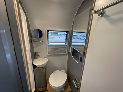 2026 Airstream 22RB Base