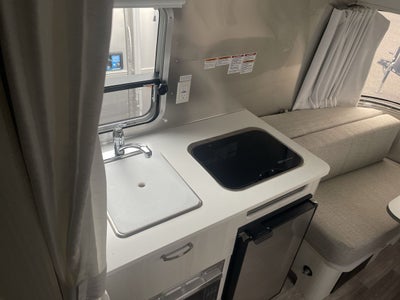 2026 Airstream 16RB Base