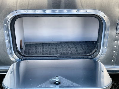 2026 Airstream 25FBT Base