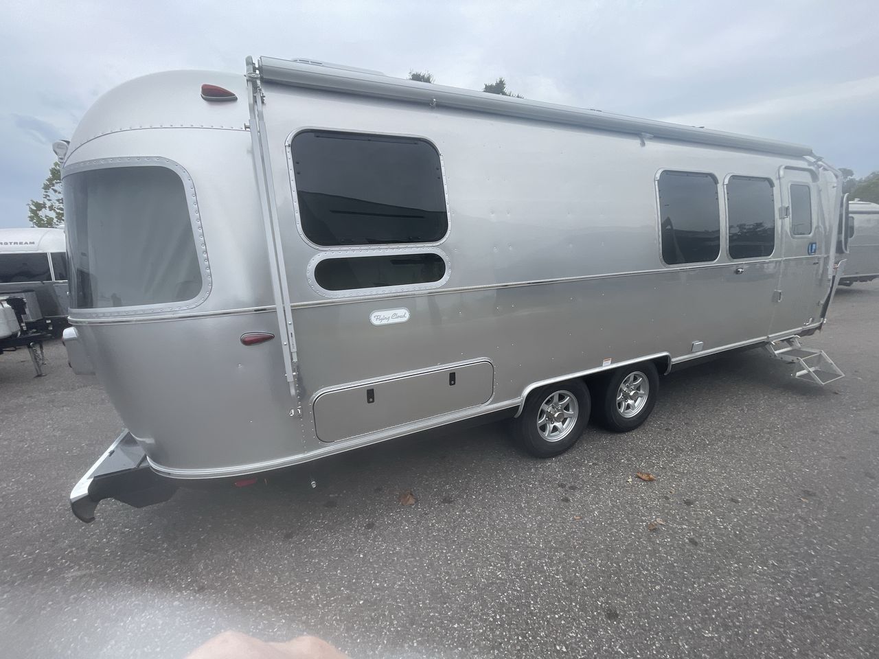 2026 Airstream 28RBT Base