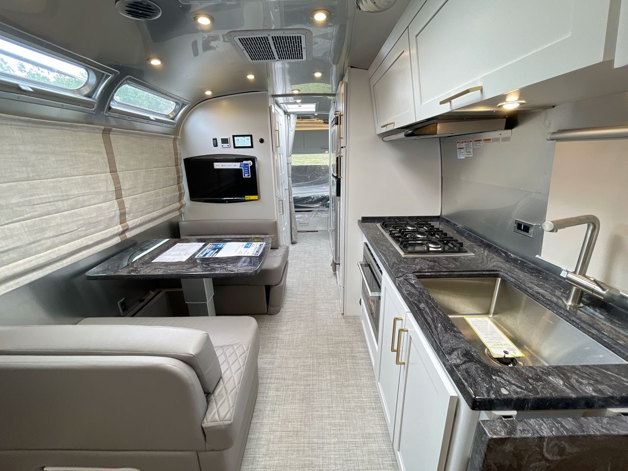 2026 Airstream 28RBQ Base
