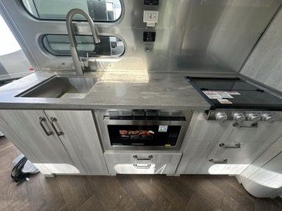 2025 Airstream 30RBQ Base