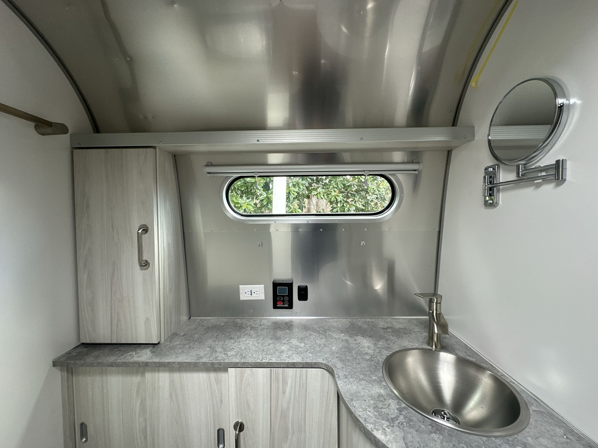 2025 Airstream 30RBQ Base