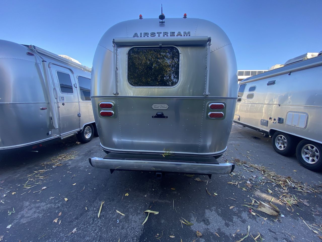 2025 Airstream 23FBT Base
