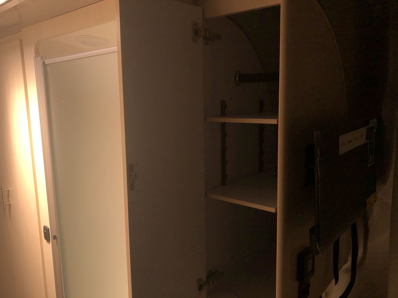 2026 Airstream 27FBT Base