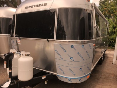 2025 Airstream 25FBQ Base