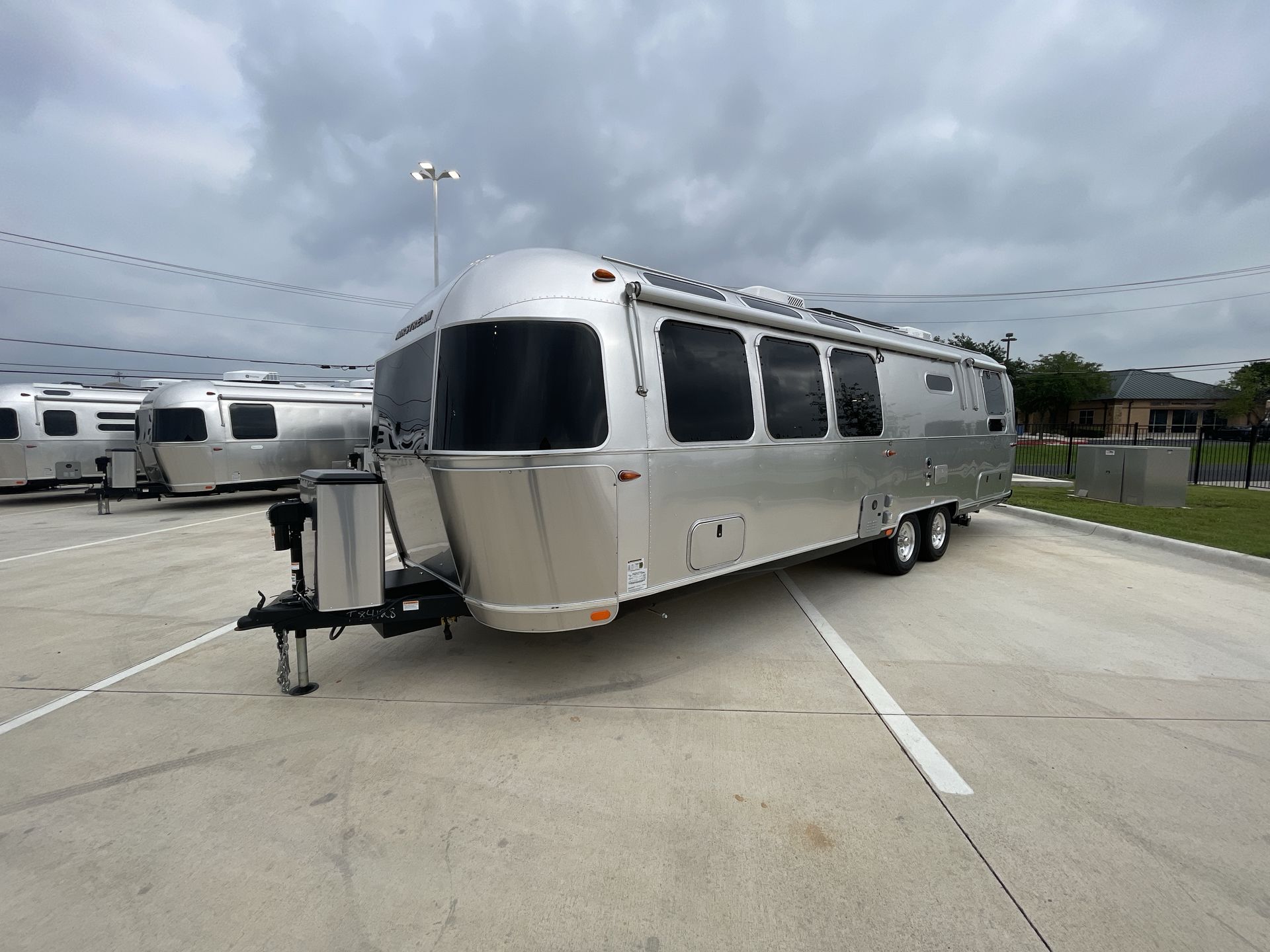 2026 Airstream 30RBT Base
