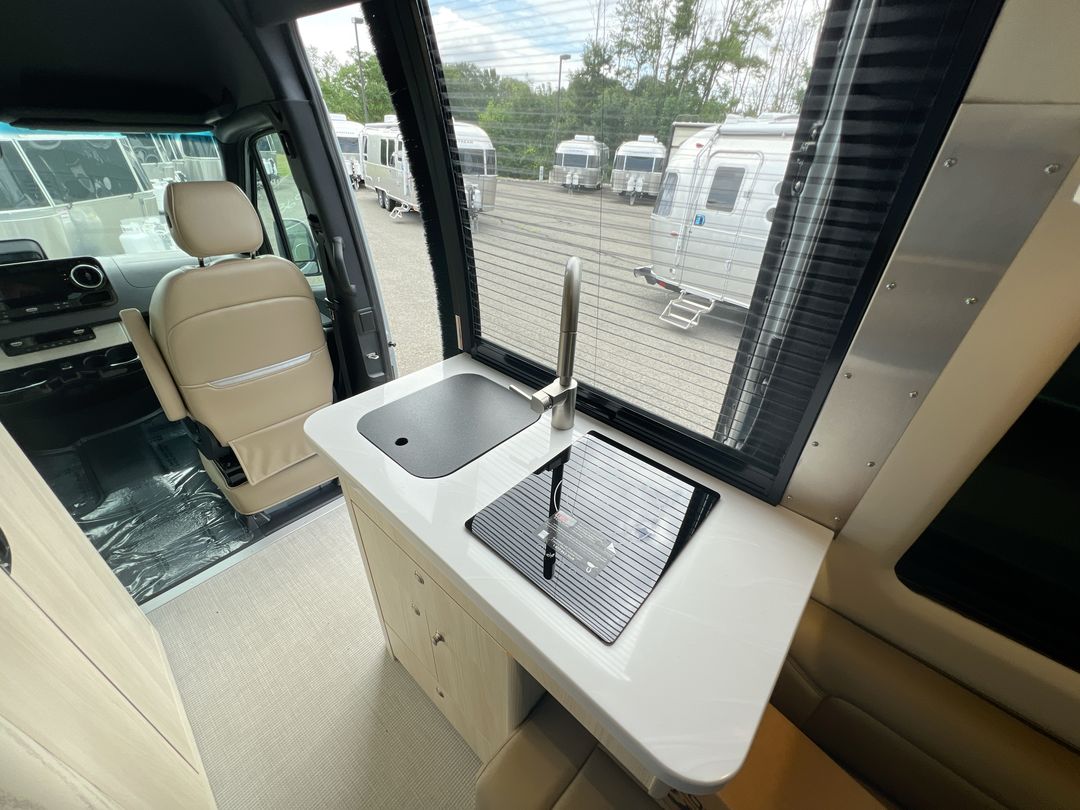 2026 Airstream 19GT Base