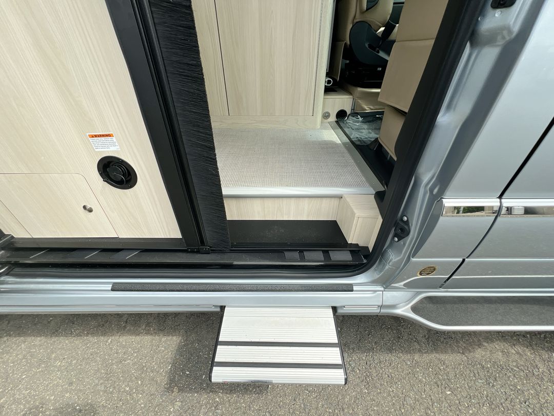 2026 Airstream 19GT Base