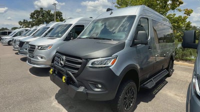 2025 Airstream 19X Base