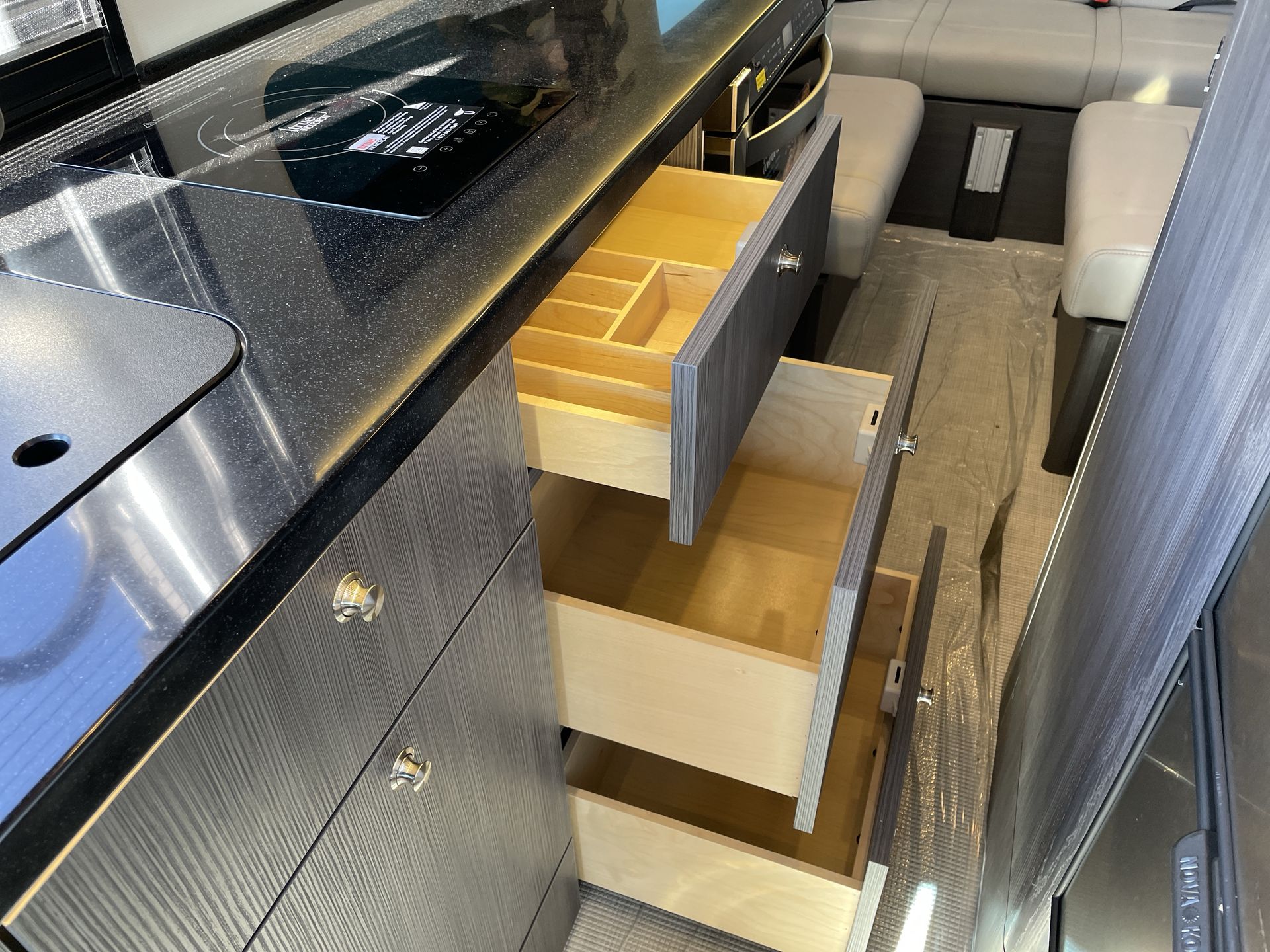 2026 Airstream 24GT Base