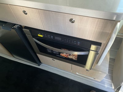 2026 Airstream 24GL Tommy Bahama Base