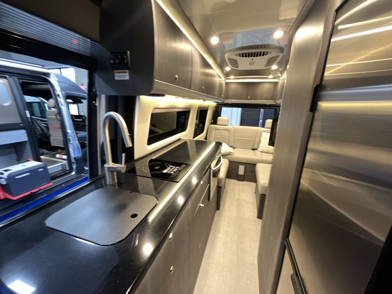 2025 Airstream 24GT Base