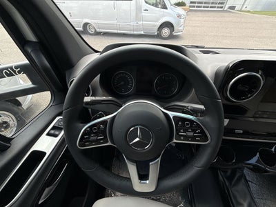 2026 Airstream Murphy Suite Base