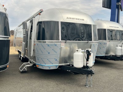 2025 Airstream 30RBQ Base