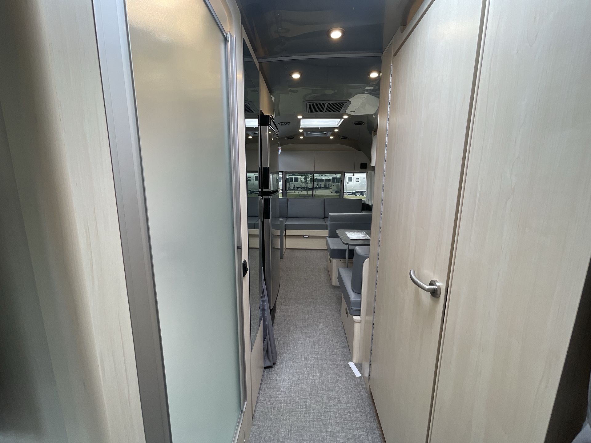 2026 Airstream 28RBQ Base